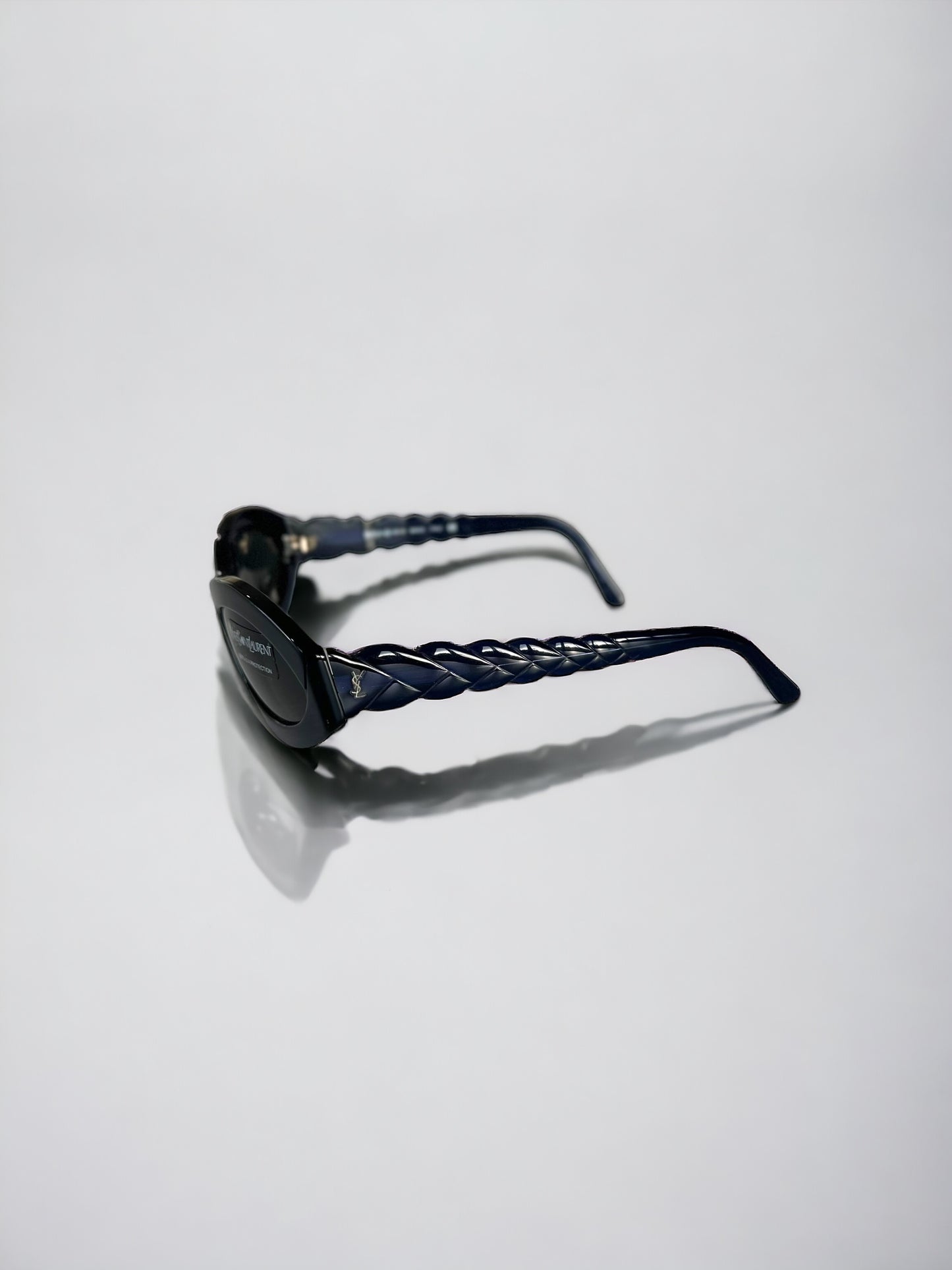 YVES SAINT LAURENT 6568